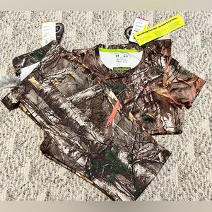 UA Hunt Realtree Women’s fitted Pants and Shirt